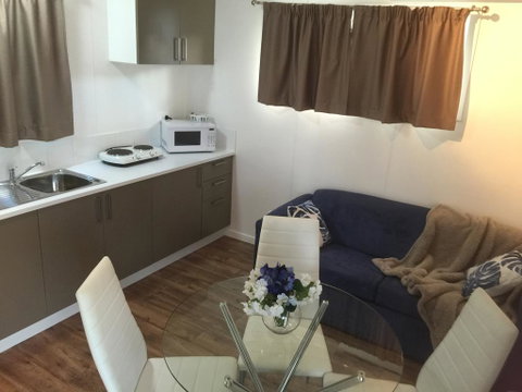 Oakridge Motel Tourist Park - Tourism TAS 1