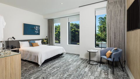 Oaks Cairns Hotel - Hobart Tourism 0