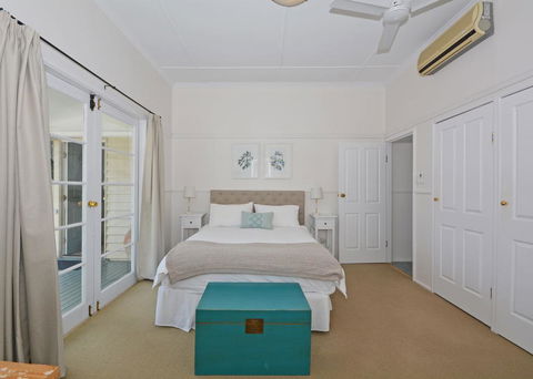 Ocean Breeze Hervey Bay - Hobart Tourism 0