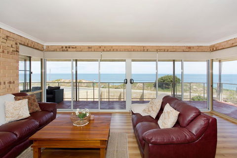 Ocean View Beach House - Tourism TAS 0