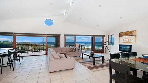 Oceanic 3 - East Ballina - Hobart Tourism 1