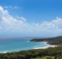 Oceanside 4 Bedrooms - Hobart Tourism