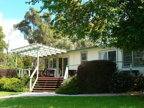 Olive's Cottage - Hobart Tourism 2