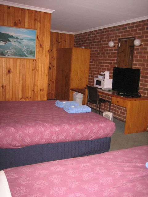 Orbost Country Road Motor Inn - Tourism TAS 3