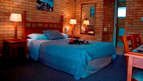 Pacific Paradise Airport Motel - Tourism TAS 0