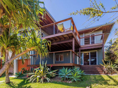 Pacifica 2 - Opposite The Beach At Brooms Head - Tourism TAS 1