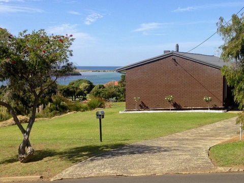 Paradise View - Tourism TAS 3