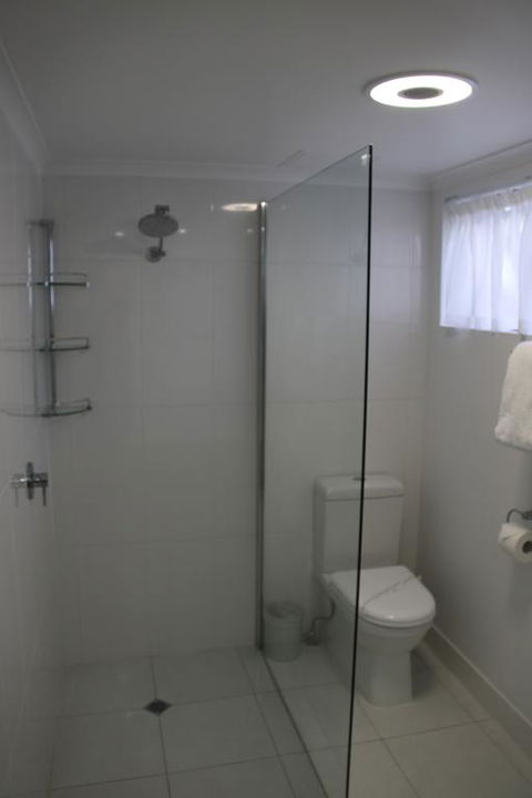 Park View Motel - Hobart Tourism 3