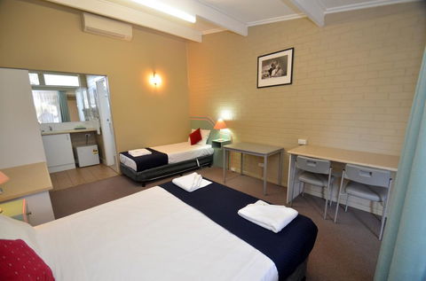 Parkview Motor Inn - Hobart Tourism 0