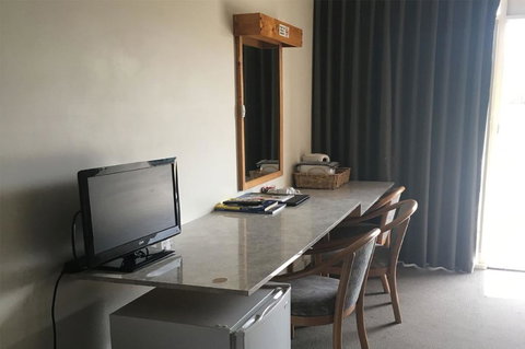 Paruna Motel - Hobart Tourism 3