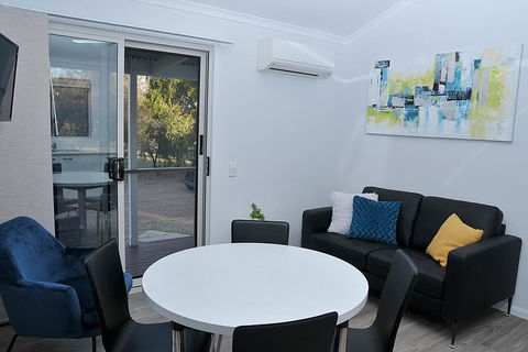 Pelican Rest Tourist Park - Tourism TAS 1
