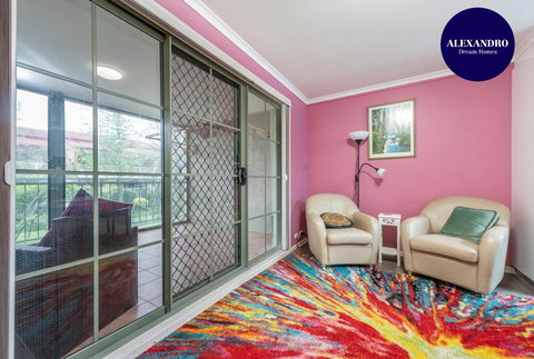 Pet Friendly Home - Pool & Parking - Tennis Court - Hobart Tourism 0