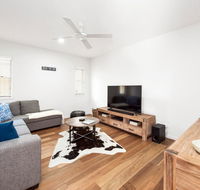 Pet Friendly new house Peregian Breeze Drive Peregian Beach - Hobart Tourism