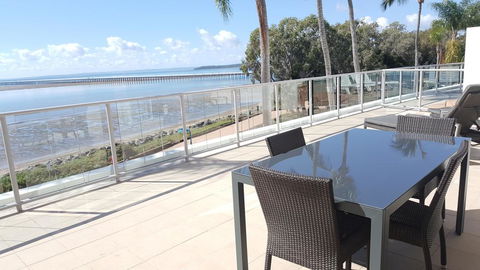 Pier Resort - Hobart Tourism 2