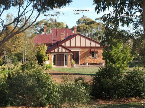 Pierrepoint Bed & Breakfast - Hobart Tourism 0