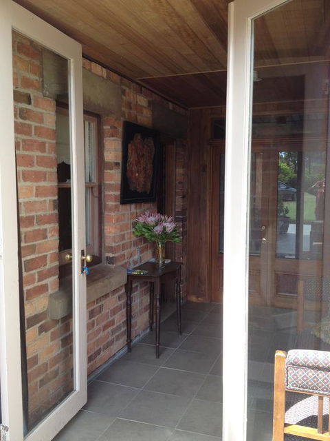 Pierrepoint Bed & Breakfast - Hobart Tourism 3