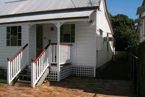 Pine Cottage - Tourism TAS 0