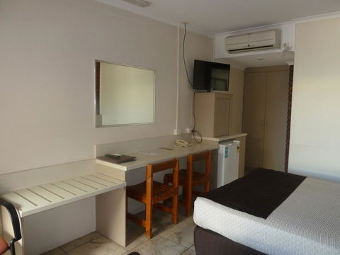 Pioneer Lodge Motel - Tourism TAS 2