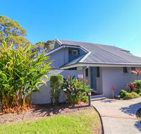 Plover Deluxe Resort Villa - Hobart Tourism