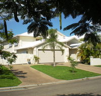 Poinciana Terraces - Hobart Tourism
