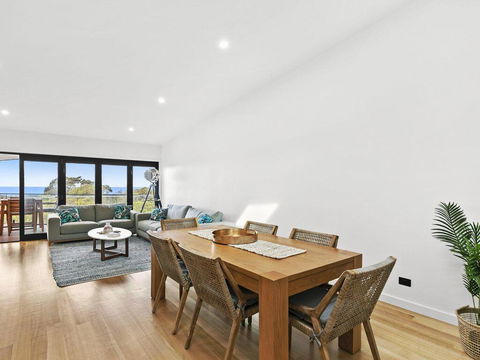 POINT BREAK , NEW LISTING 2019,  - Tourism TAS 1