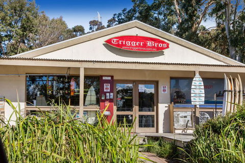 POINT LEO BEACH HOUSE - POINT LEO - Tourism TAS 3