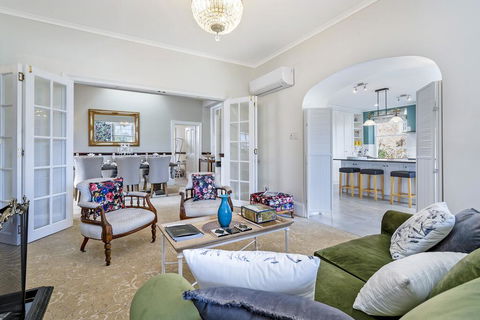 Pointe Rapide Estate - L'abode Accommodation - Hobart Tourism 3