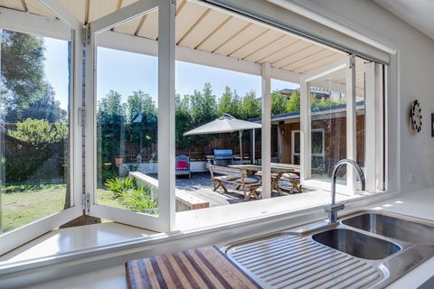 Portsea Place - Hobart Tourism 1