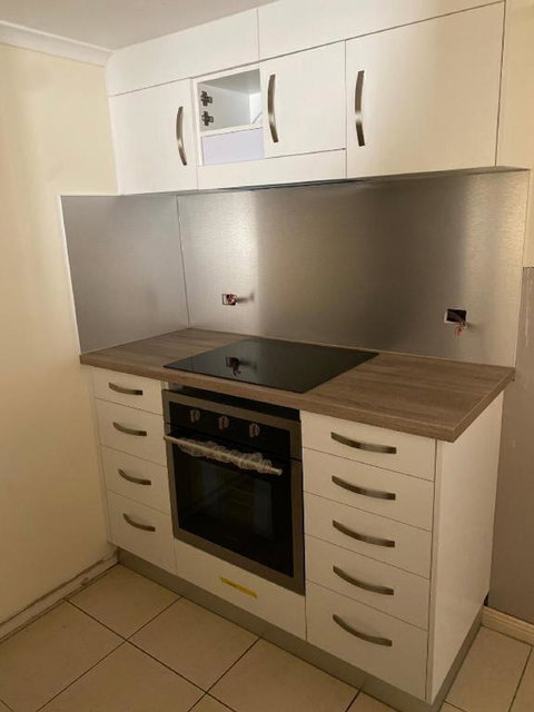 Private Abode And Handy Location With A Pool - Tourism TAS 3