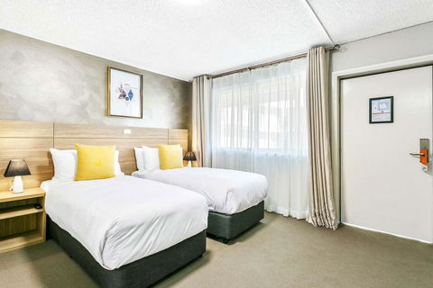 Quality Inn Sunshine Haberfield - Tourism TAS 3
