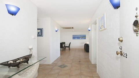 Quarterdeck 23 - WiFi - Tourism TAS 1