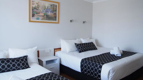 Queanbeyan Motel - Tourism TAS 3