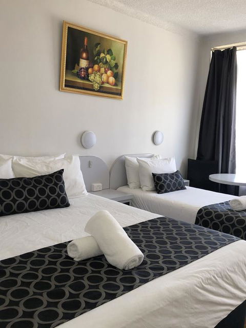Queanbeyan Motel - Tourism TAS 1