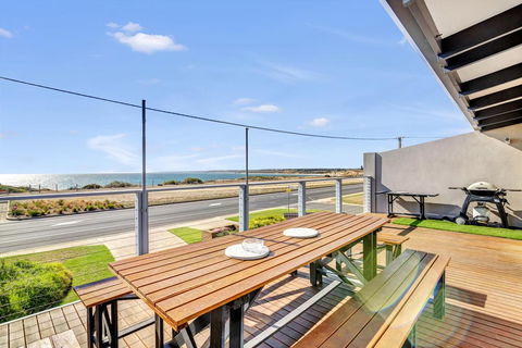 Queensland South - Tourism TAS 1