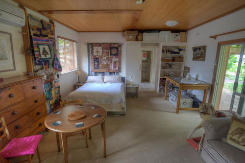 Quilters Studio - Tourism TAS 3