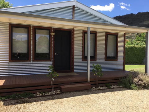 Rail Trail Cottage - Hobart Tourism 2