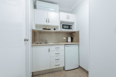 Raintree Motel Biloela - Hobart Tourism 2