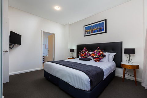 Ramada By Wyndham Perth The Outram - Tourism TAS 0