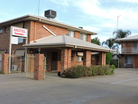 Red Cliffs Colonial Motor Lodge - Hobart Tourism 3
