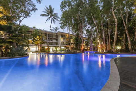 Relax In Palm Cove - Hobart Tourism 2