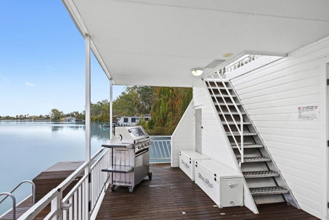 Renmark River Villas And Boats & Bedzzz - Tourism TAS 2