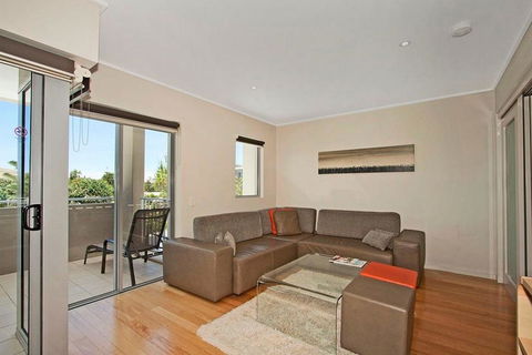 RESORT & SPA KINGSCLIFF 5212/13 - Hobart Tourism 3