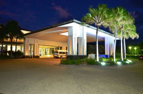 RESORT ON THE BEACH 2214/2215 - Tourism TAS 3