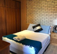 Retro 1bedroom Studio Close to airportCBD - Hobart Tourism