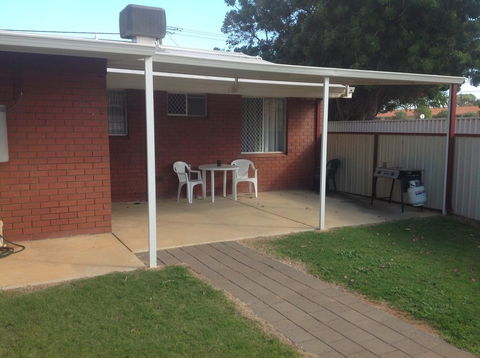 Rhodeside Lodge - Hobart Tourism 3