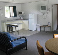 River Village Motel  Holiday Units - Hobart Tourism