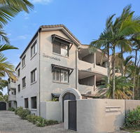 Riverside location Noosa Sound
