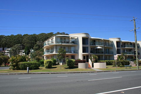 RIVERVIEW, UNIT 6, CURRUMBIN - Hobart Tourism 3