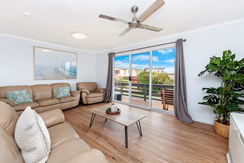 Rocky Point - Pet Friendly Accommodation For Multiple Families - Hobart Tourism 0