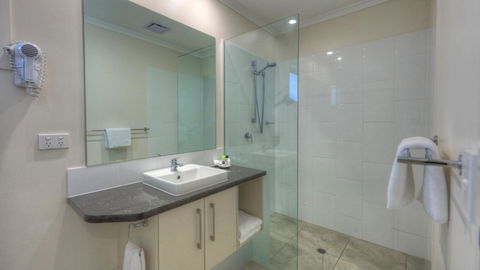 Roma Central Motel - Hobart Tourism 1